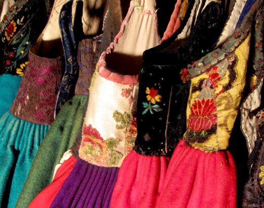 Costume alsacien – Un corselet à géométrie variable (1)